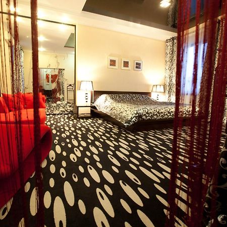 Deluxe Hotel Kupava Lviv Eksteriør bilde