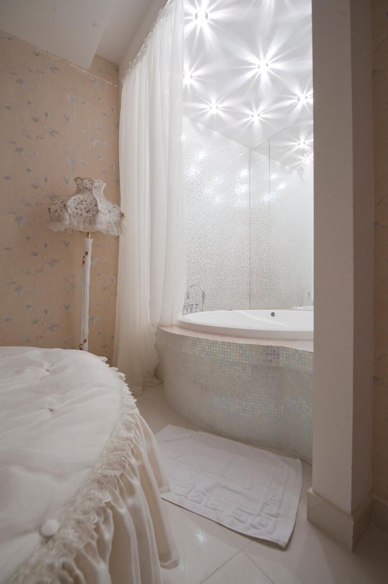 Deluxe Hotel Kupava Lviv Eksteriør bilde