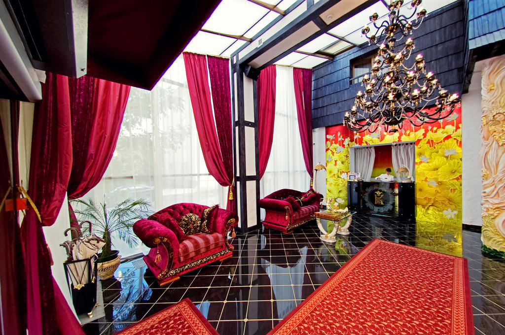 Deluxe Hotel Kupava Lviv Eksteriør bilde